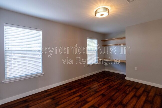 Building Photo - 1138 Emmitt Run
