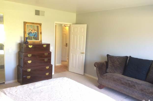 Building Photo - 40498 Bay Hill Way