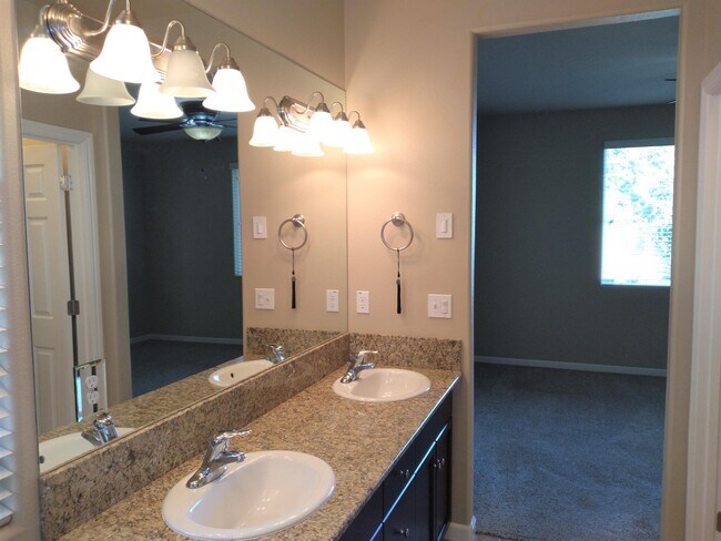 Building Photo - 4132 Chessa Ln