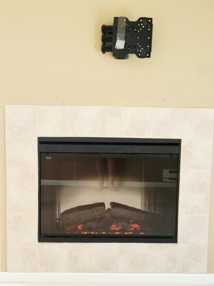 Building Photo - 780 NW 185th Ave