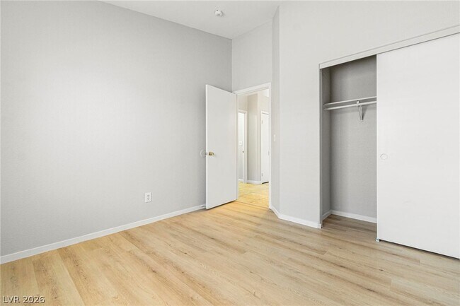 Building Photo - 3731 Shadow Tree St