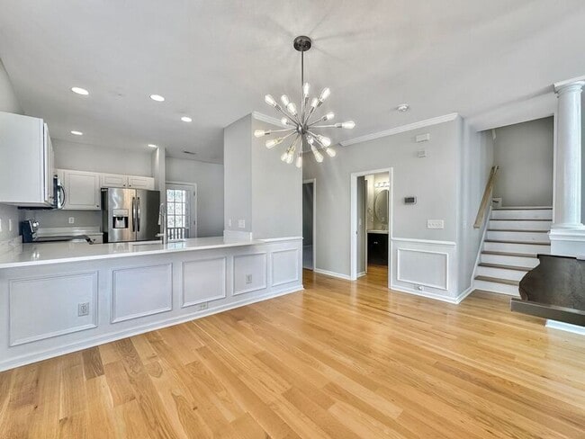 Building Photo - 1418 Hamlin Park Cir