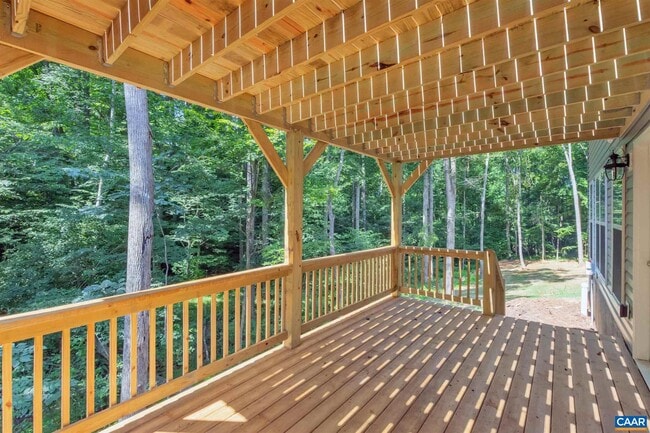 Building Photo - 312 Jonquil Rd