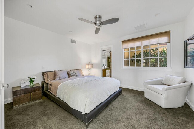 Building Photo - 54310 Riviera