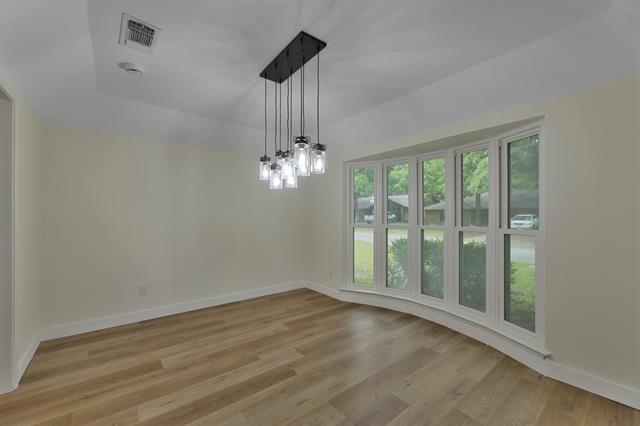 Building Photo - 5622 Woodhollow Dr