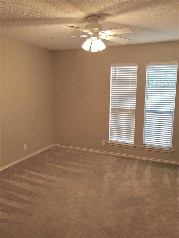 Building Photo - 7922 Ridgeline N