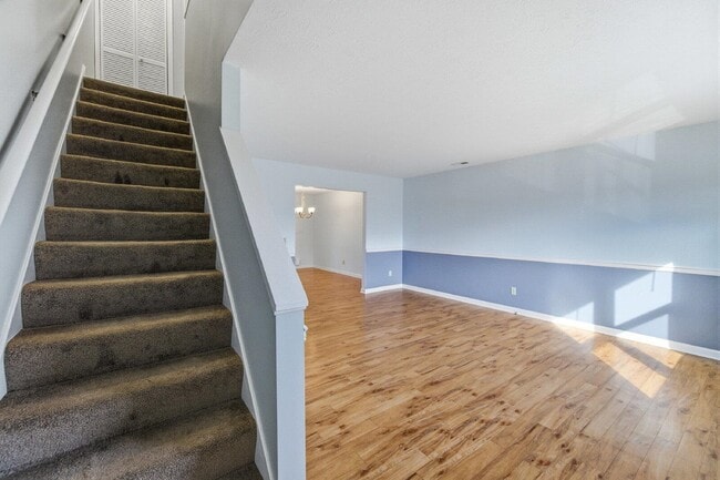 Building Photo - 830 Vine St