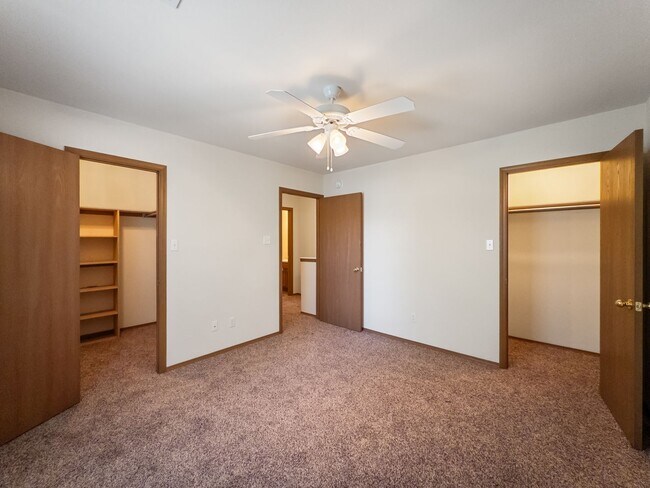 Building Photo - 1521 Fianna Pl Ct