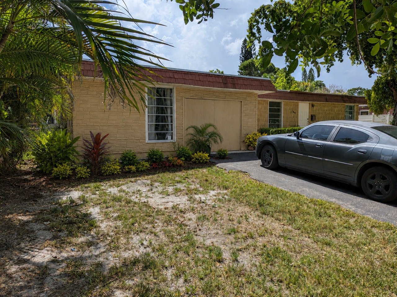 Building Photo - 7805 NW 66th Ter