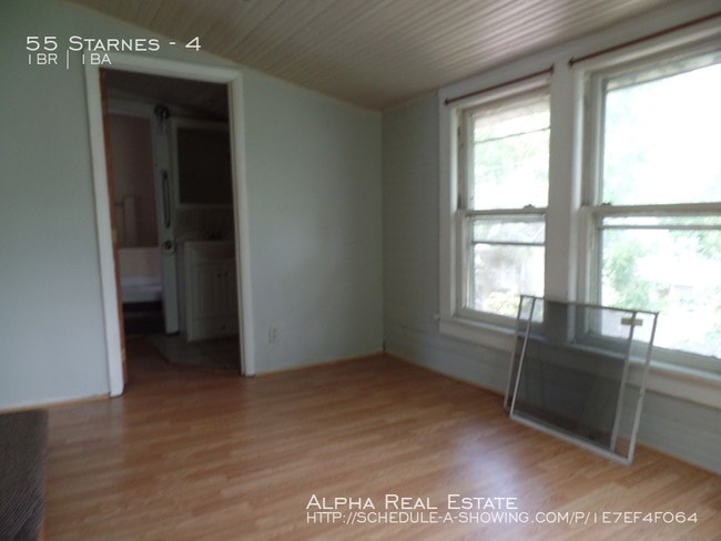 Building Photo - 55 Starnes