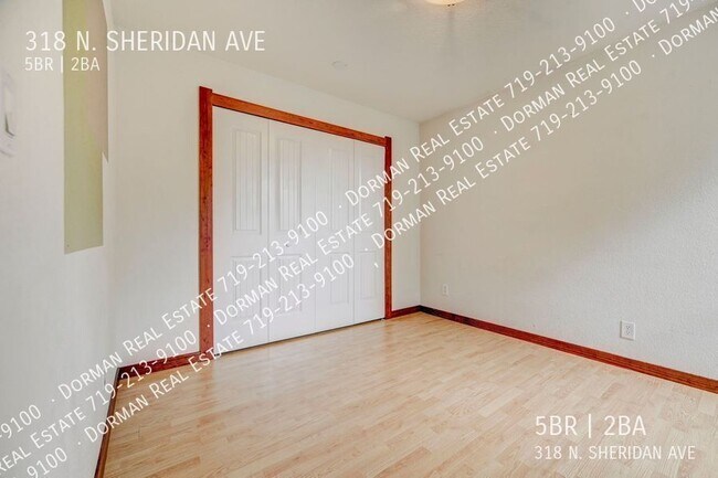 Building Photo - 318 N Sheridan Ave