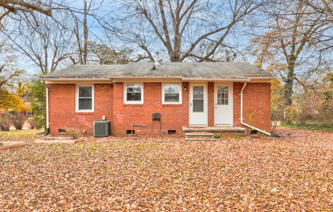 Building Photo - 1144 Brighton Rd