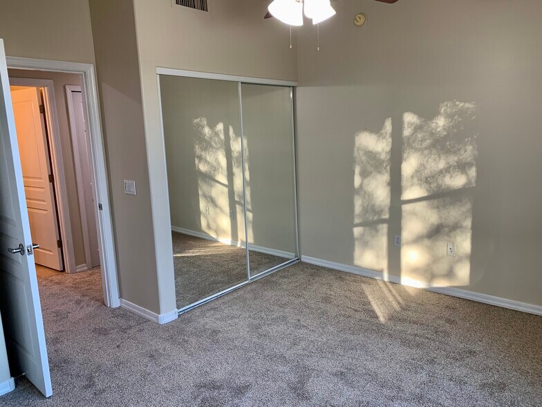 2nd bedroom - 20660 N 40th St