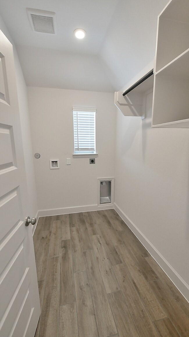 Building Photo - 2819 Orange Leaf Dr