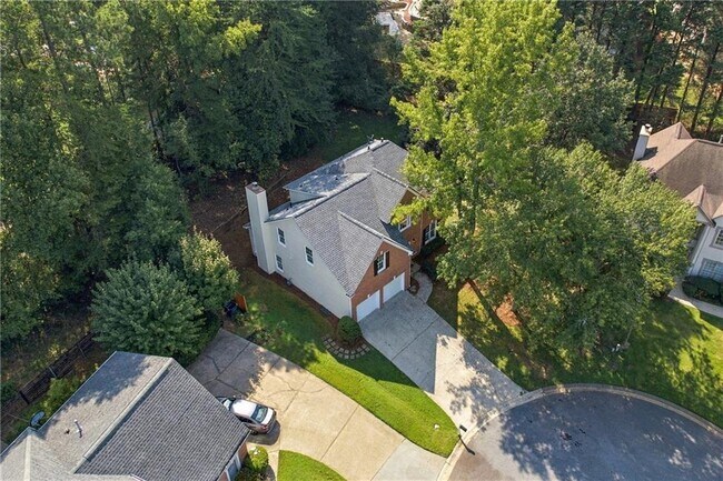 Building Photo - 2280 Orleans Ave