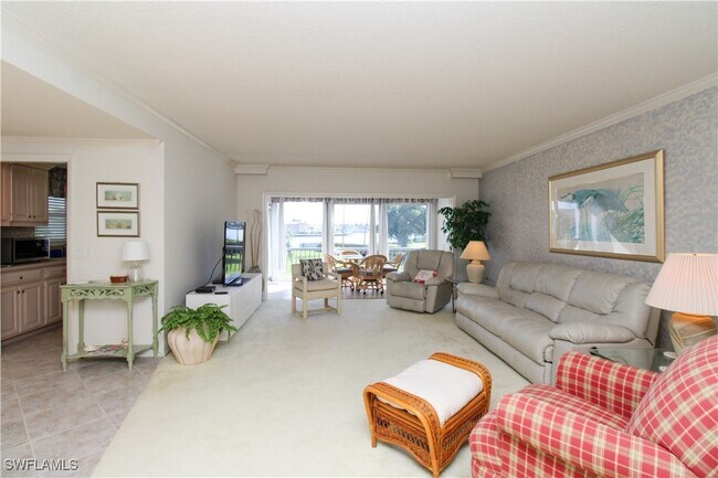 Building Photo - 3400 Gulf Shore Blvd N