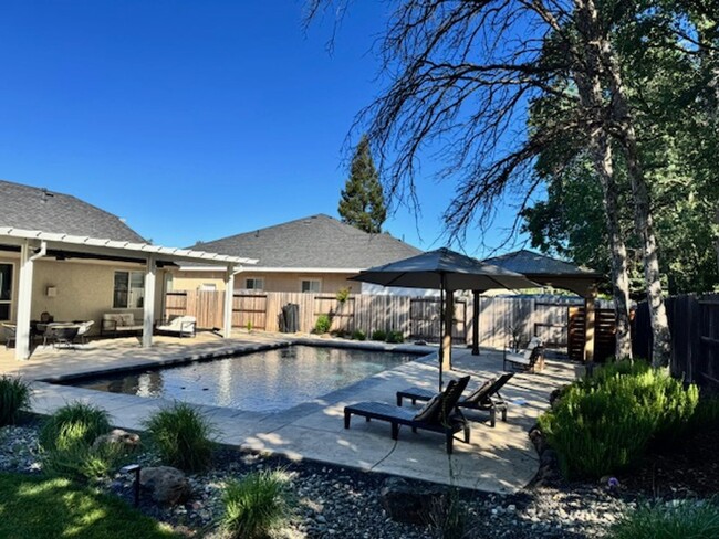 Building Photo - Beautiful Custom East Redding Home with a ...