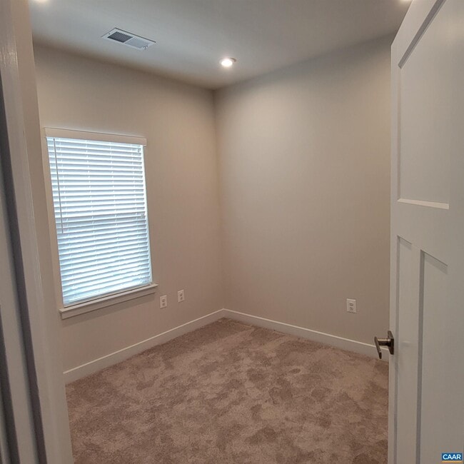 Building Photo - 2016 Landon Ln