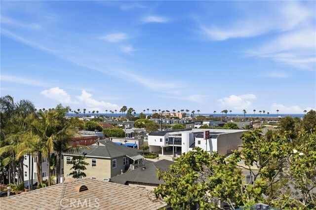 Building Photo - 601 S Gertruda Ave
