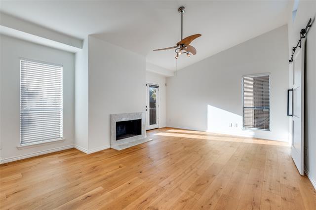 Building Photo - 6646 E Lovers Ln