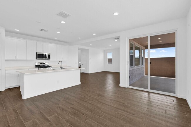 Building Photo - Brand New 4 bed/3 bath in Hawes Crossing C...