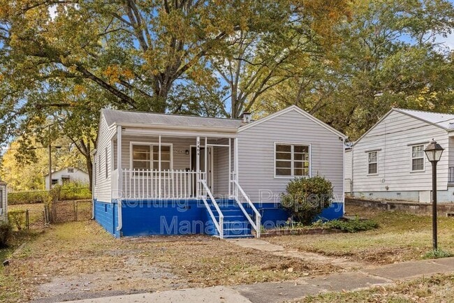 Building Photo - 7404 Paris Ave