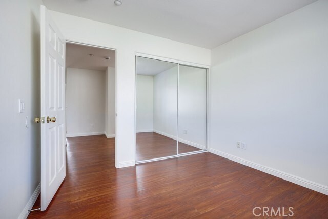 Building Photo - 321 N Riley Ct