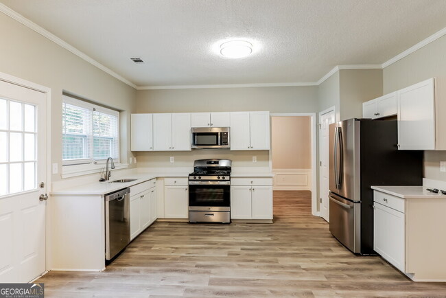 Building Photo - 2190 Eagle Nest Bluff NW