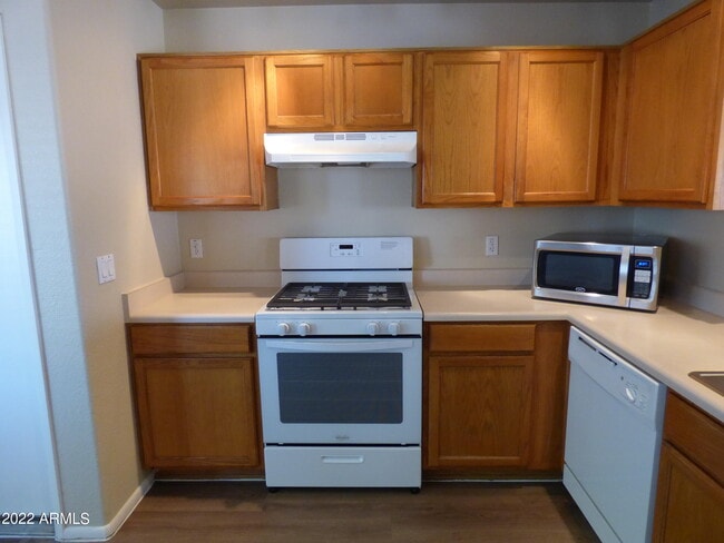 Building Photo - 16144 W Grant St