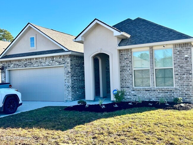 Primary Photo - 34220 Garnet Lake Dr