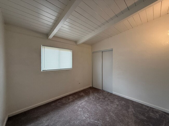 Building Photo - 1615 Kentucky St