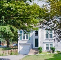 Building Photo - 12907 Alderleaf Dr