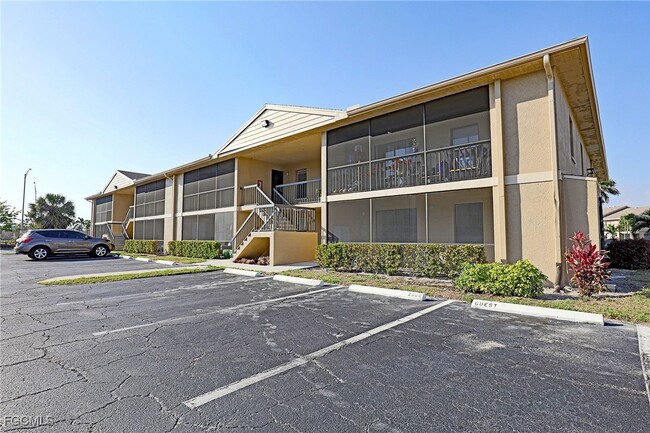 Primary Photo - 5329 Summerlin Rd