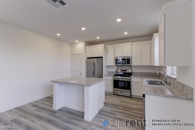 Building Photo - 3 br, 2.5 bath House - 4417 Neptune Cir, F...