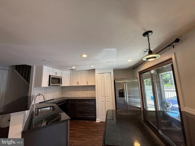 Building Photo - 18118 Kilrush Ct