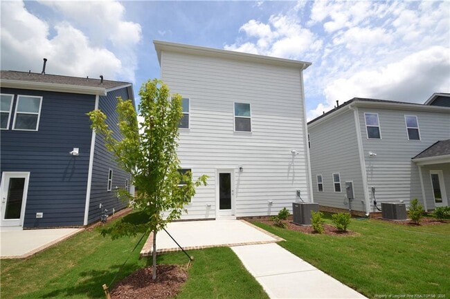 Building Photo - 817 Portland Rose Dr