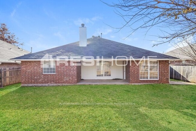 Building Photo - 1413 NW 183rd St