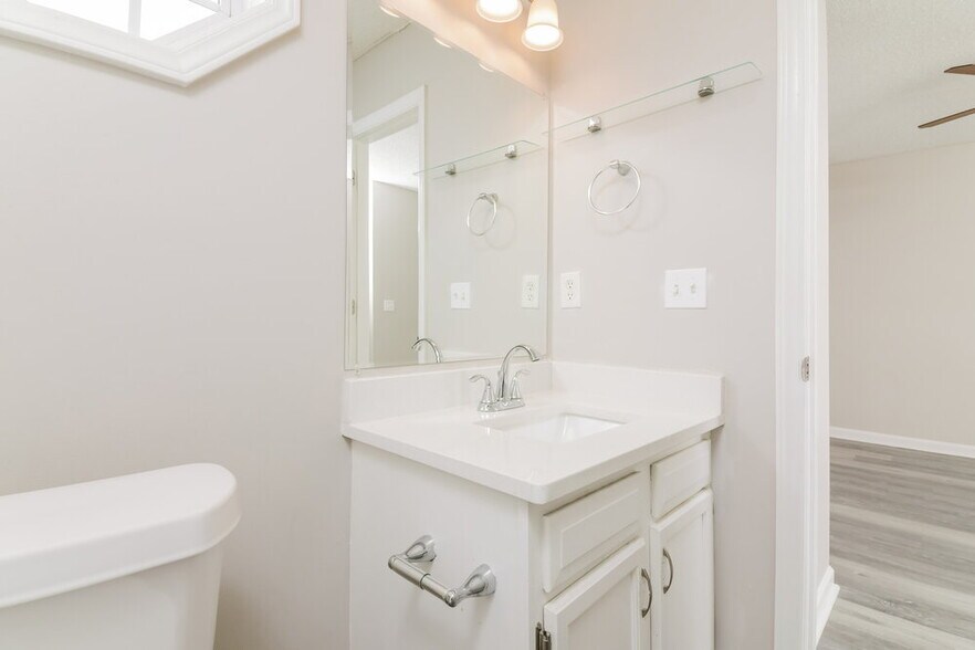 Building Photo - 4408 Windsock Ln