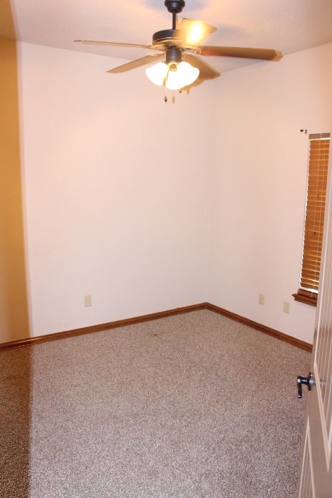 Building Photo - GREAT HOME IN THE EISENHOWER VILLAGE AREA!!