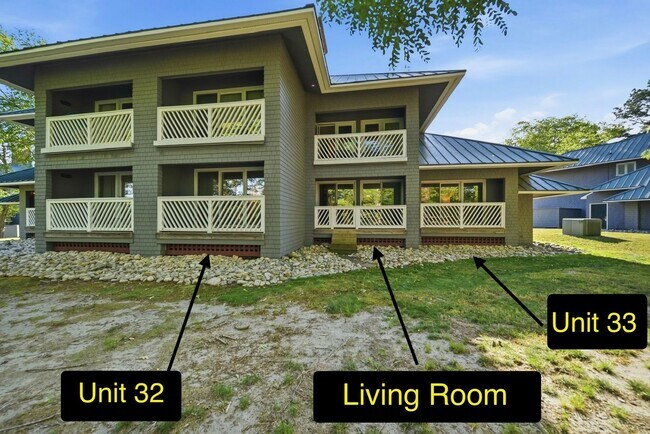 Building Photo - Resort Style Living - KINGSMILL (Graves Ordinary)