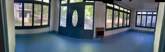 Building Photo - 141 Park Ave