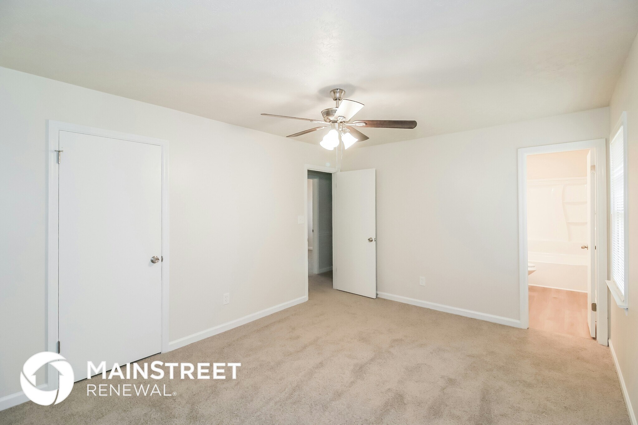 Building Photo - 632 Cloudland Dr