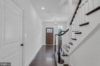 Building Photo - 17 Grey Ct