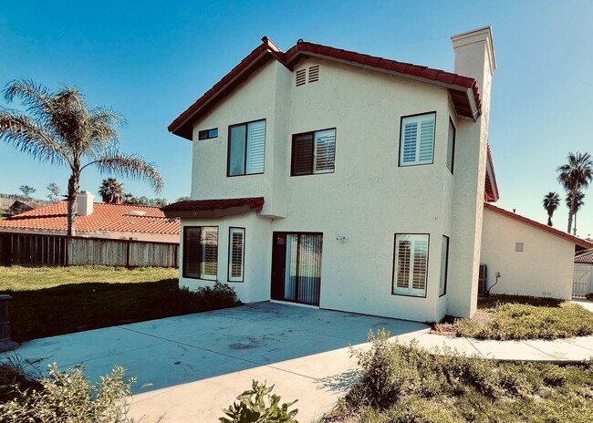 Building Photo - Oceanside Rancho Del Oro 4 Bedroom 3 Bath Home