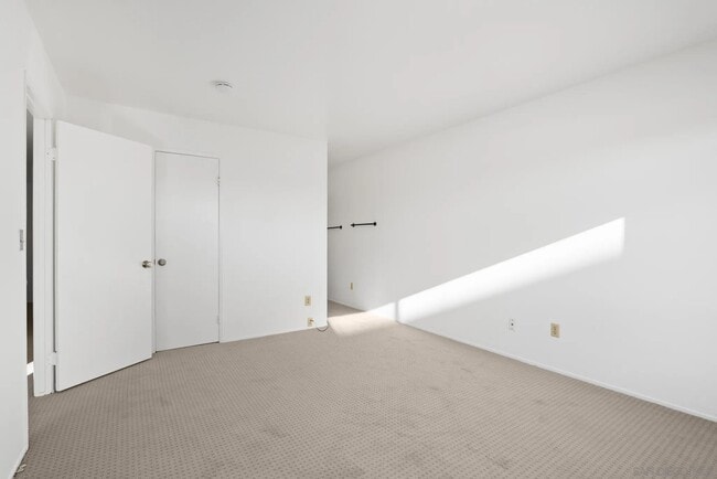 Building Photo - 9777 Genesee Ave
