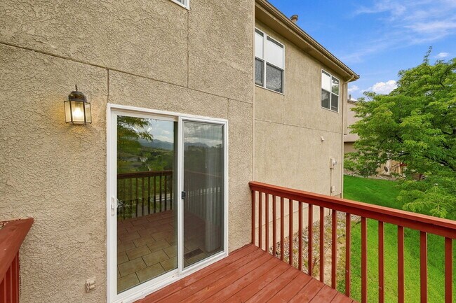 Building Photo - 1949 Bristlecone Dr