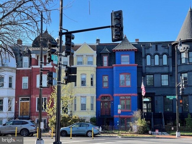 Building Photo - 1246 Maryland Ave NE