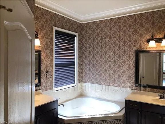 Building Photo - 4-Bedroom W/Den Lakefront Pool Home with Spa in Gated Promenade East at The Forum