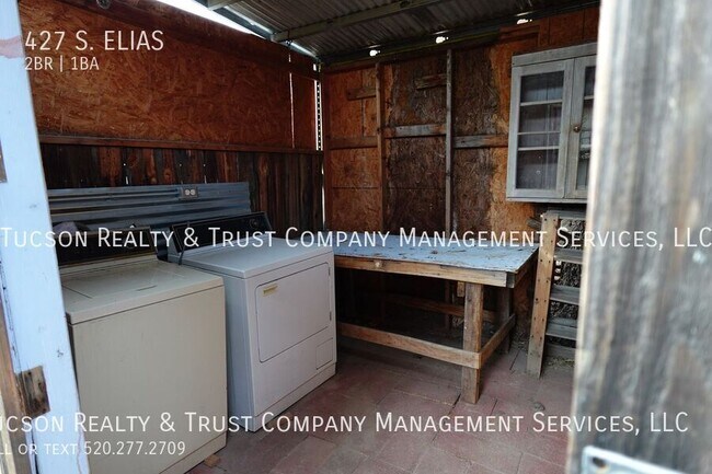 Building Photo - 427 S. ELIAS-