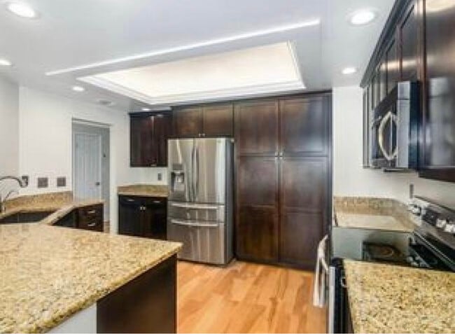 Building Photo - 995 N Highway A1A